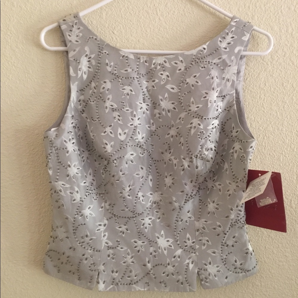 Beaded top - Picture 2 of 7